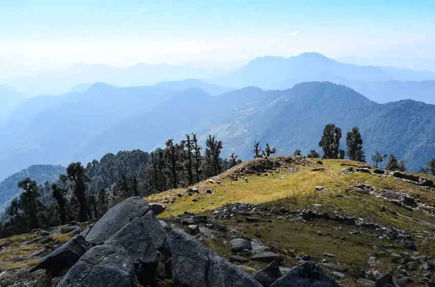 Walking a Himalayan ridge
